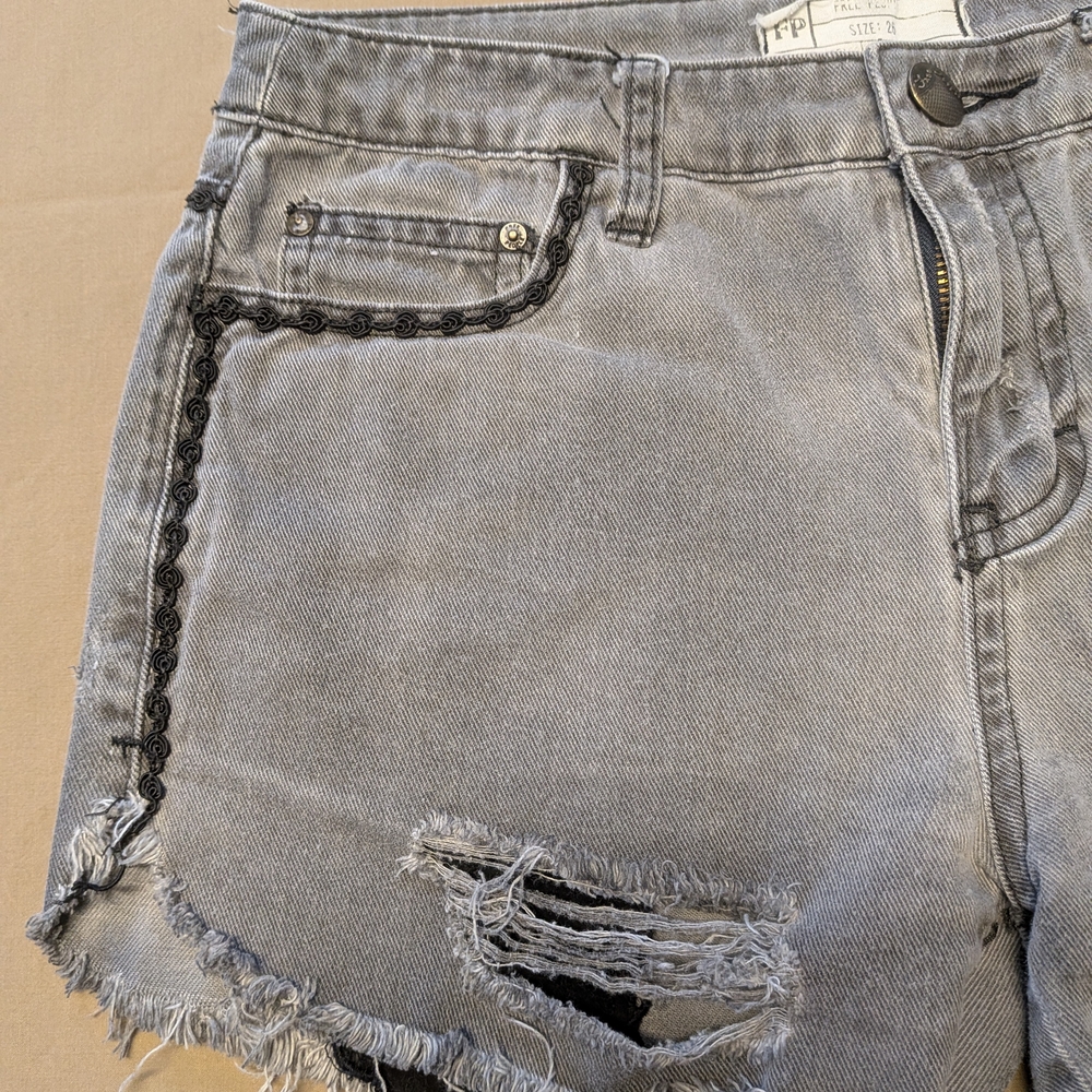 Free People Gray Distressed Jean Shorts - Picture 4 of 9
